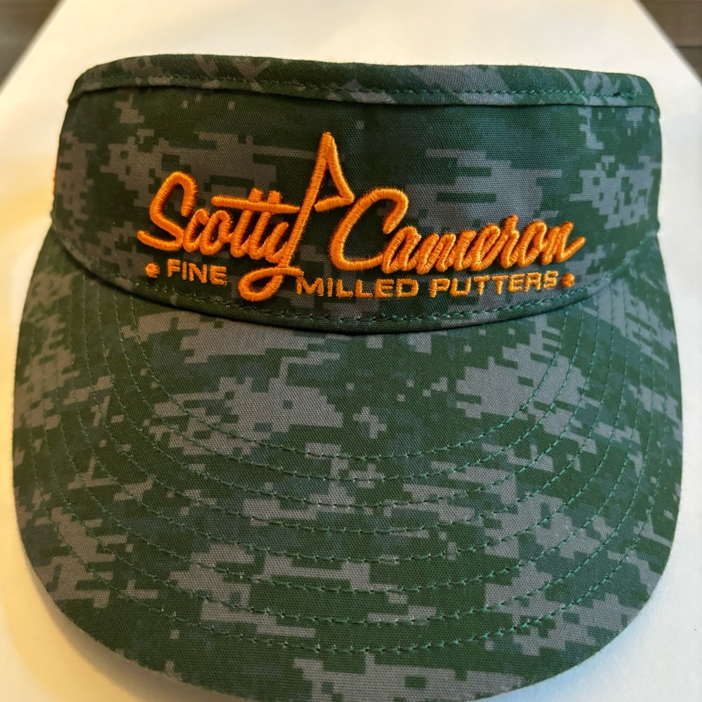 Scotty Cameron Circle T visor